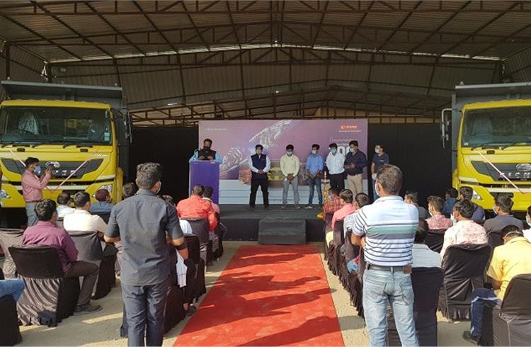 Eicher Trucks & Buses delivers 200th tipper to Apco Infratech