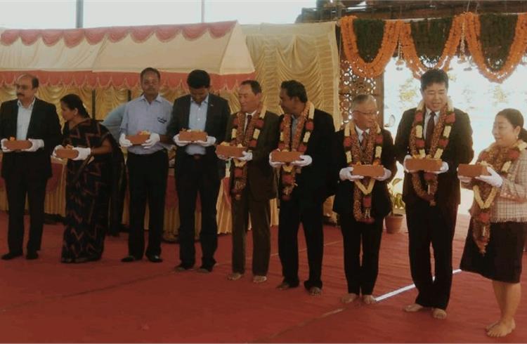 L-R: Vaibhav Mittal; Bhuvaneshwari; B Monikandan;  E Saravanan; Tomoji Imoto;  K Selvamani;  Hidetomano; Hiroshi Yamanashi and Akiko Usui.