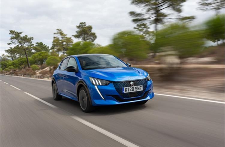 Joint programs between the all-new Peugeot 208 and Peugeot 2008 SUV have led to the shared use of recycled and natural materials in these vehicles.