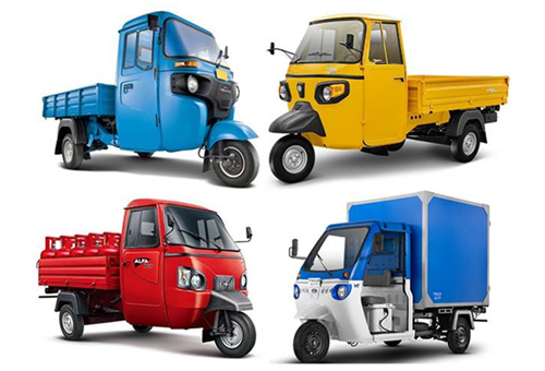 Bajaj Auto maintains 3W goods carrier leadership, Piaggio closes in, M&M revs up