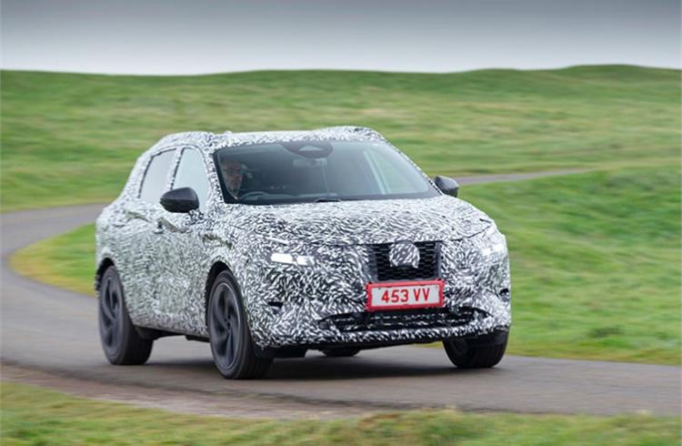 New 2021 Nissan Qashqai breaks cover