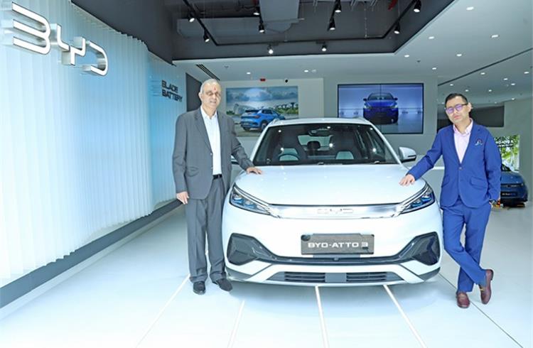 Sanjay Gopalakrishnan, Senior VP of Electric Passenger Vehicle Business, BYD India and Somil Nijhawan, president and CEO of the Gurugram dealership, Kristan BYD.