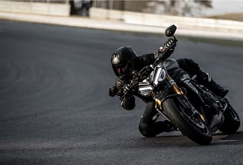 Triumph launches Speed Triple 1200 RS at Rs 16.95 lakh