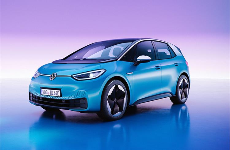The new fully electric ID.3 is the first Volkswagen model to be distributed via the agency model in Germany.