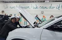 Yes, we can. Over 1,500 women, between 18 and 25 years old, are in charge of  its flagship  Harrier and Safari SUV assembly operations.