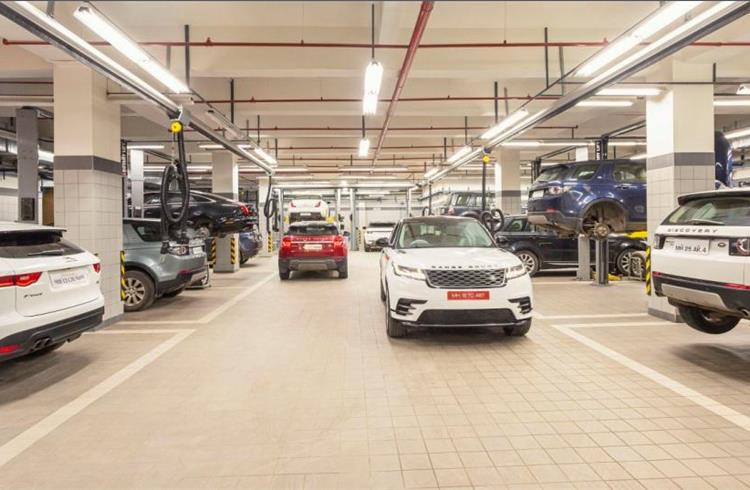 Jaguar Land Rover opens new 3S dealership in Pune