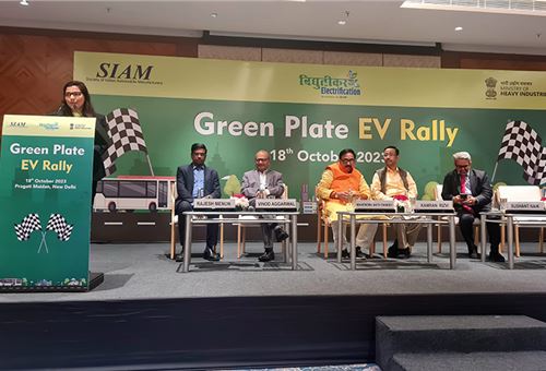 SIAM, Ministry of Heavy Industries organise EV Rally in New Delhi
