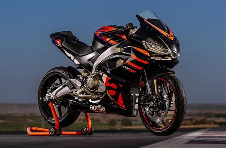 The RS 457 was designed and developed at Aprilia’s headquarters in Noale, Italy, along with developmental inputs from the Indian team.