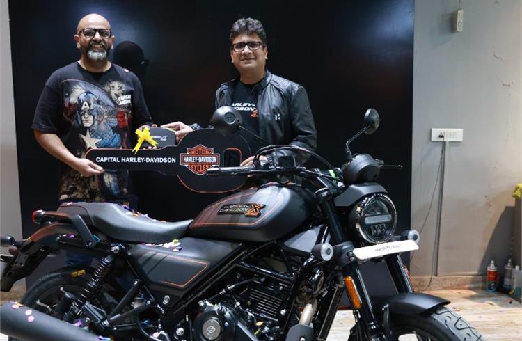 Hero MotoCorp sells 1000 Harley Davidson X 440 motorcycles across 100 dealerships 