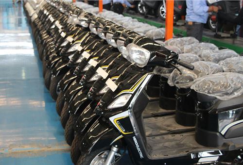 Mahindra, Hero Electric ink strategic partnership for e-scooters