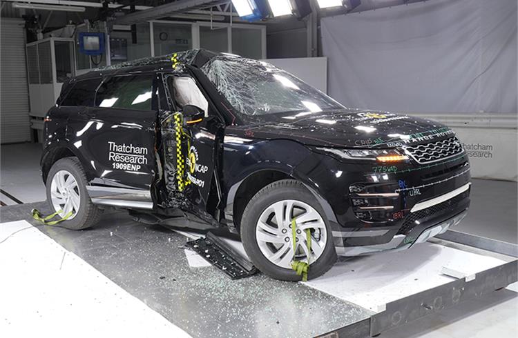 Range Rover Evoque Euro NCAP pole crash test
