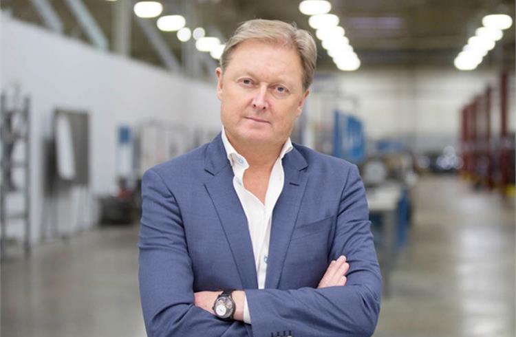 Henrik Fisker: “We are excited to partner with Apollo. This vote of confidence from investors, coupled with our exciting progress on the development of our first vehicle, lays out Fisker’s path to 2022 and beyond.”