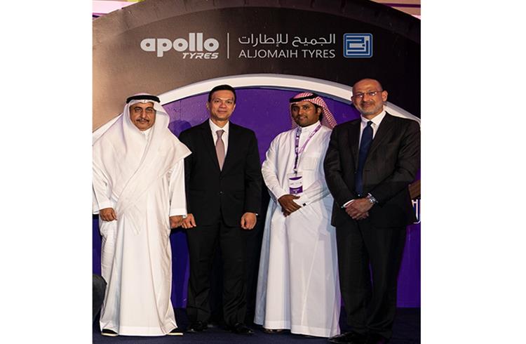 L-R: Sheikh Abdullah Al-Jomaih, CEO, Al-Jomaih Tyres and Shubhro Ghosh, Group Head, ASEAN, Middle East & Africa, Apollo Tyres with others during the announcement.