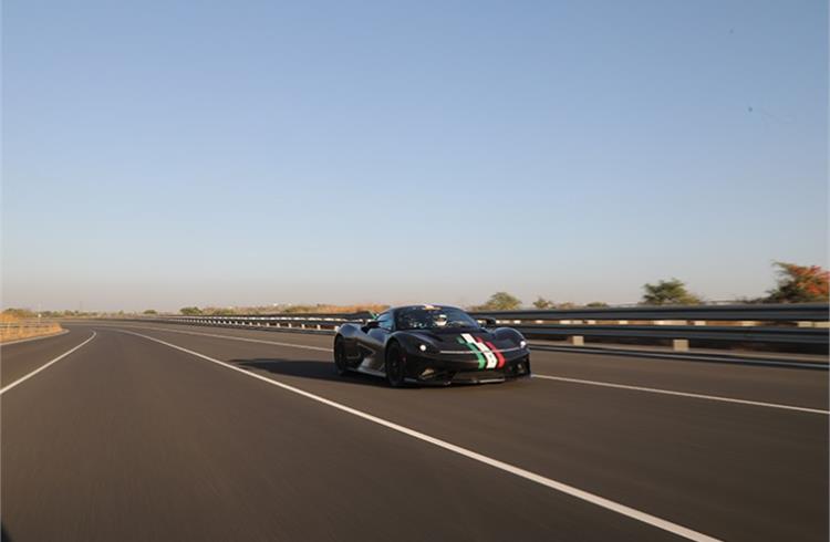 The Battista achieved the record on the 11.03km-long National Automotive Test Tracks (NATRAX) high-speed oval track near Indore in Madhya Pradesh.