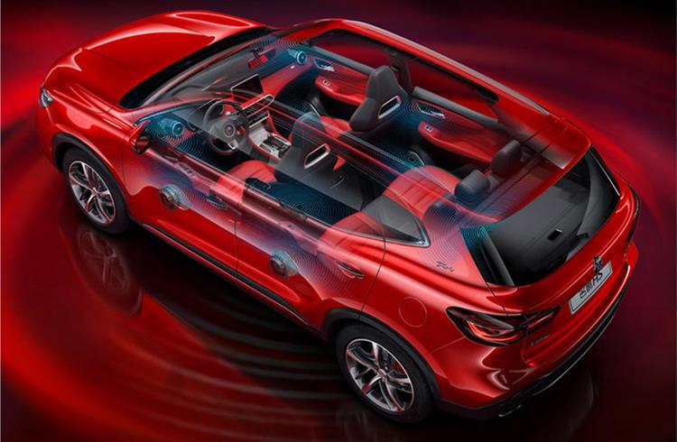 MG reveals new HS SUV in China