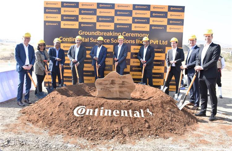 Dr Dirk Leiss (first from left) with representatives from the surface material business unit of Continental at the new plant ground-breaking ceremony in Pune. 