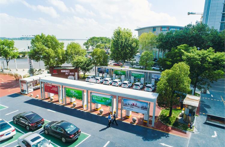 ABB helped Zhenjiang, one of China’s ecological civilization and low-carbon pilot cities, launch its first fast EV charging station. Image: ABB / Twitter