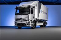 The heavy, battery-electric eActros is in intensive customer testing since 2018. The planned start of series production is in 2021.