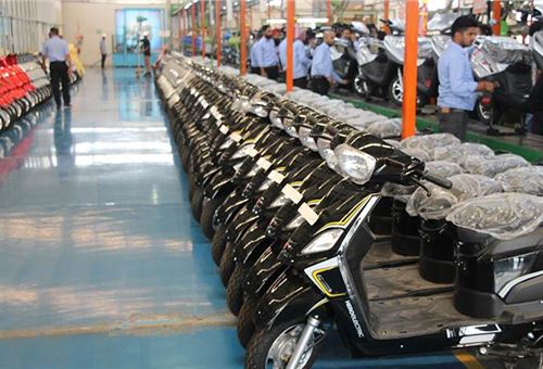 Govt sends notices to multiple e-two wheeler makers on FAME-II subsidy sops