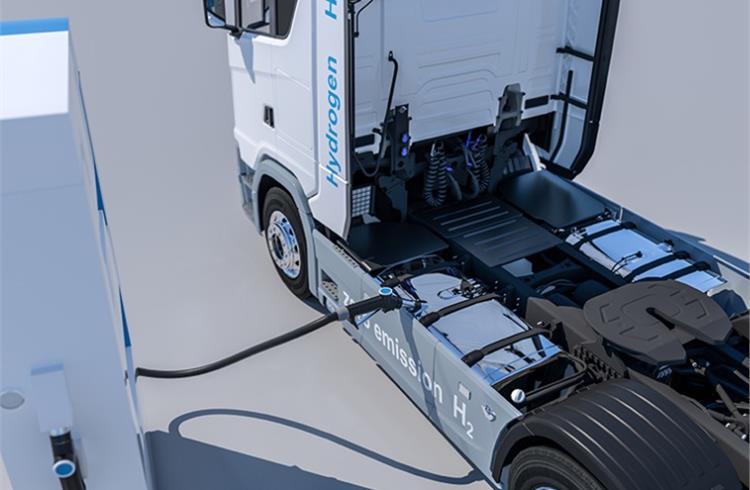 Bosch is developing the fuel-cell powertrain primarily with a focus on trucks, and the company plans to start production in 2022–2023.
