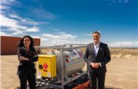 Barbara Frenkel, Member of the Executive Board, Procurement and Michael Steiner, Member of the Executive Board, R&D at the opening of the eFuels pilot plant in Chile.