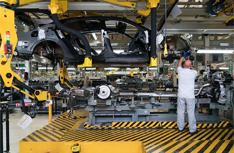 Car production in UK slips 16.5% in November