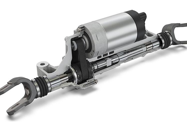 For Schaeffler, a provider of mechatronic steering systems, this is its first rear-wheel steering solution.