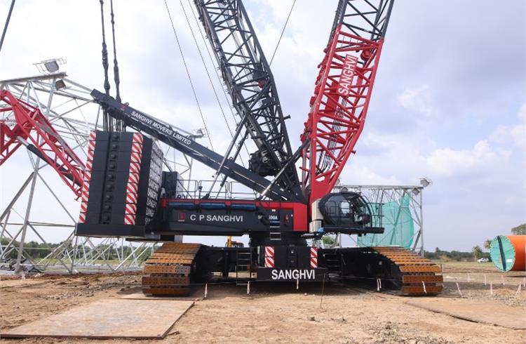 SANY India delivers 8 Units of SCC7500A, one of the biggest Crawler Cranes in India, to Sanghvi Movers 
