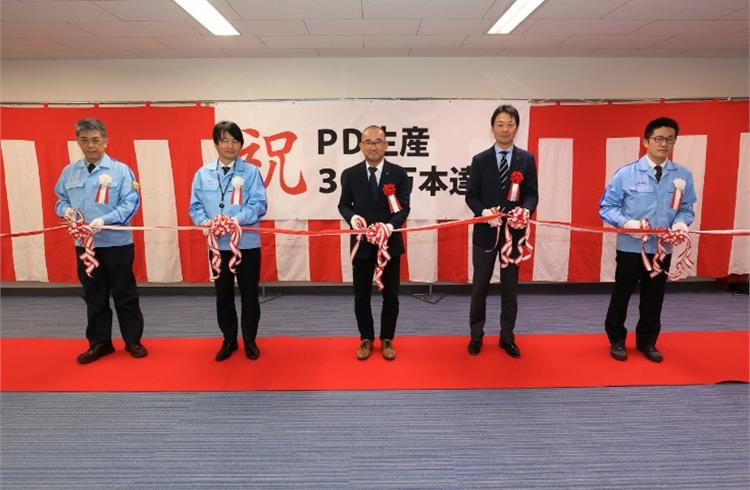 A ceremony to mark this milestone was held at the Numazu Factory No.2 of Yamaha Motor Hydraulic System Co.
