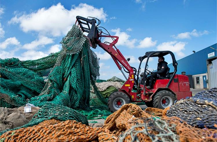 BMW Group sources fishing nets and ropes from ports.