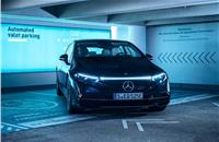 The world’s first highly automated driverless parking function – SAE Level 4 – will be available in Germany for certain S-Class and EQS variants featuring Intelligent Park Pilot and will debut in the parking garage P6 at Stuttgart Airport.