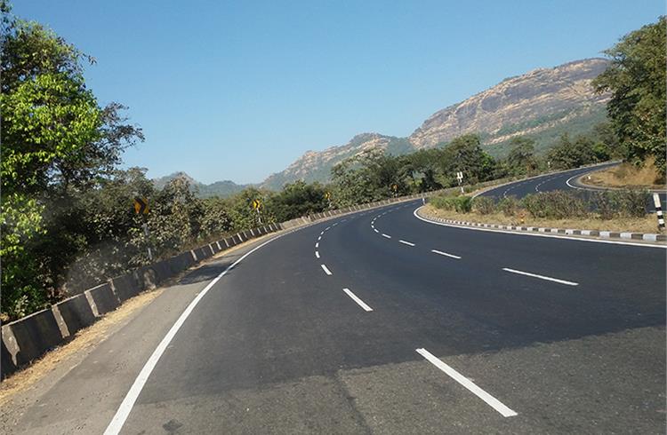 Road awards by MoRTH to decline by 40-43% YoY to 7,000-7,500 km in FY2024: ICRA