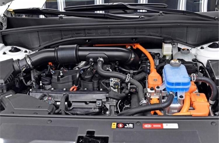 Kia begins production of Sorento hybrid