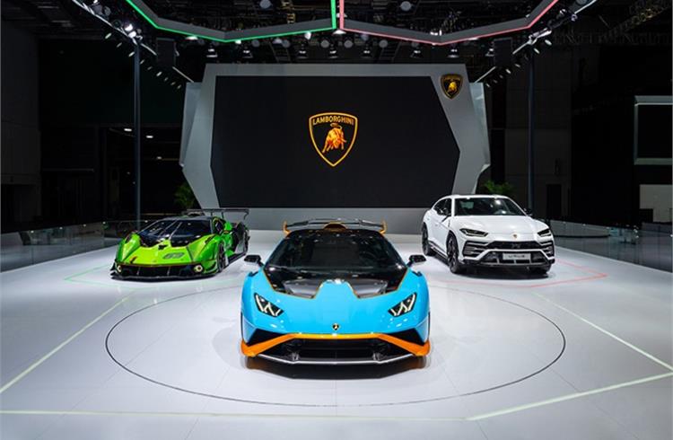 Lamborghini has revealed the track-only hyper car Essenza SCV12, street-legal Huracan STO and Huracán Fluo Capsule at China’s biggest auto show.