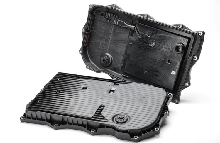 Transmission oil pan made from polyamide 6 instead of 66 offers benefits to carmakers