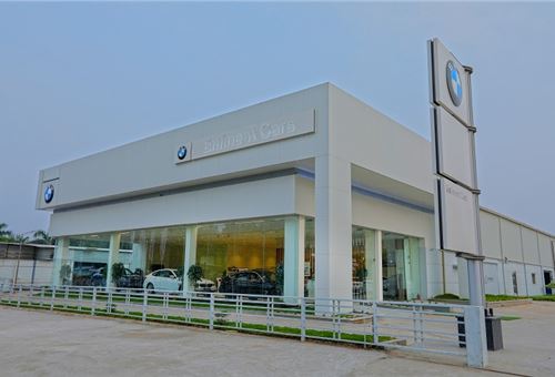 BMW opens new dealership in Vadodara, now has over 80 touchpoints across India