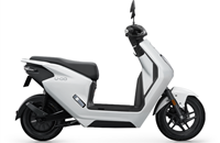 In early August, Honda launched the new U-Go urban e- scooter in China in two variants. One with 1.8kW, 53kph top speed and 65km range, and another with 0.8kW and 43kph. Both come with a removable 48V 30aH lithium-ion battery.