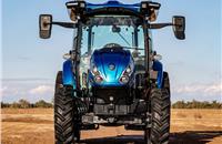 The zero-emission New Holland T4 Electric Power’s e-motor has peak power of up to 120hp and max torque of up to 440 Nm, and a max speed of 40kph.