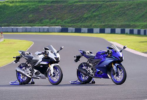 Yamaha launches 2021 YZF-R15 V4 at Rs 167,000