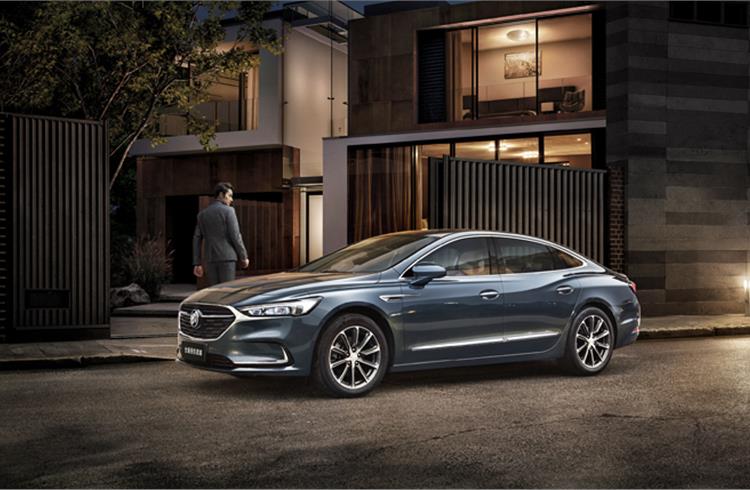 Buick launches new LaCrosse and LaCrosse Avenir sedans in China