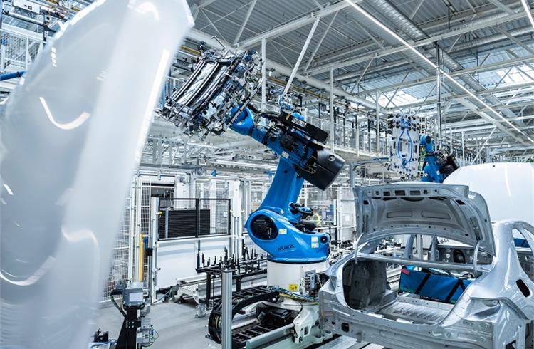 Mercedes-Benz plans to decarbonise its steel supply chain with various partners worldwide.