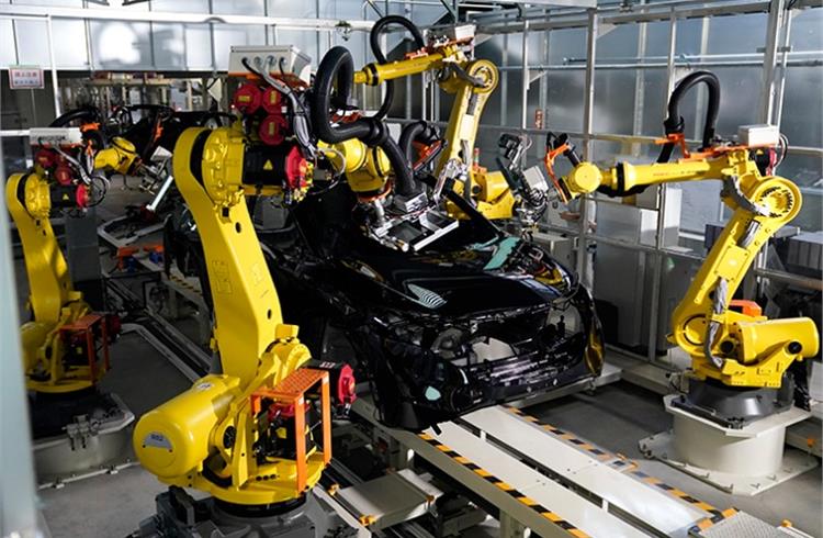 Nissan’s intelligent factory replicates 'takumi' skills at Tochigi plant