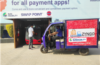 A Zyngo e-loader using one of Sun Mobility’s swap points, located at an Indian Oil station.