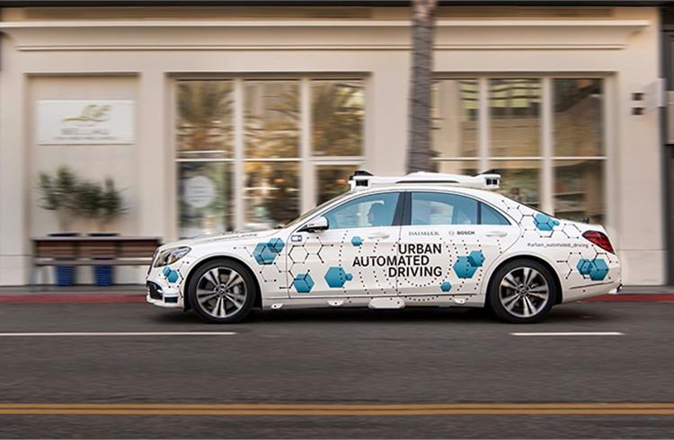 
The pilot project by Mercedes-Benz and Bosch for an app-based ridesharing service using automated Mercedes-Benz S-Class vehicles has now been launched in the Silicon Valley city of San José. 