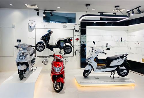 Electric two-wheeler sales charge past 275,000 units in H1 FY2023, Ola Electric bounces back