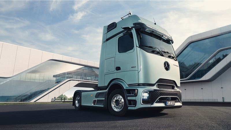 Mercedes-Benz Trucks unveils new, fuel-efficient diesel-engined Actros L