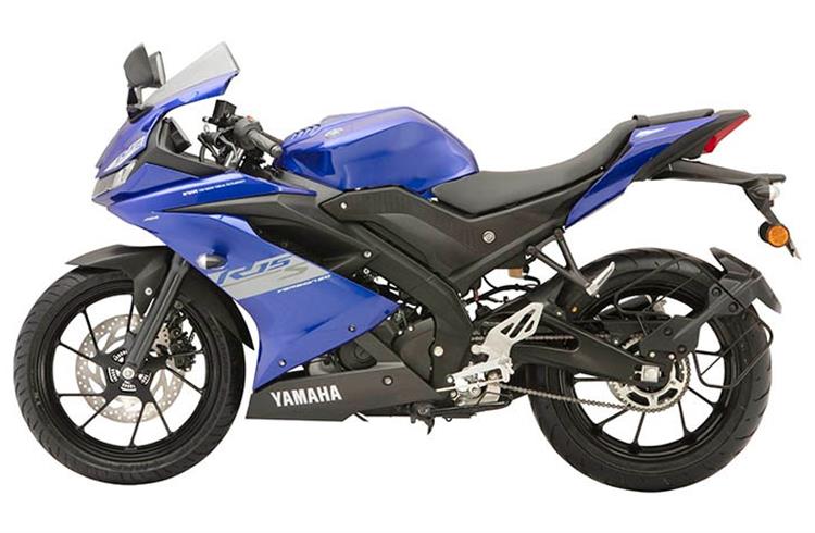 The new YZF-R15S V3 (unibody seat) variant, developed following consumer feedback, will be sold alongside the YZF-R15 V4.