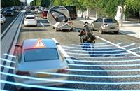 Blind Spot Detection points out dangerous situations when changing lanes.