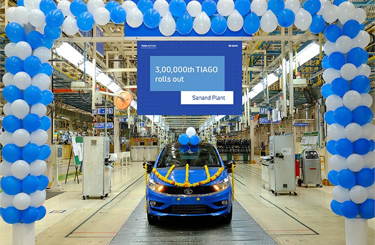 Tata Motors’ 300,000th Tiago rolls out from Sanand plant 