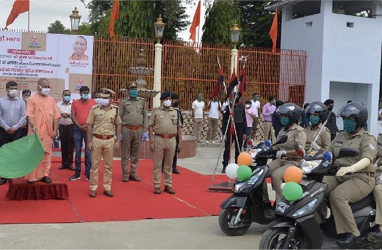 Hero MotoCorp provides 100 scooters to women officers of Uttar Pradesh police